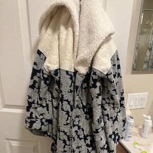 Textured Sherpa Robe BLUE MOTIF M/L